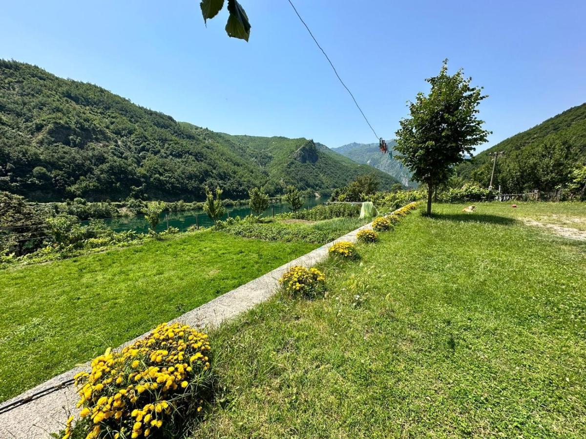 Guest House Florini 2023 Fierze Exterior photo