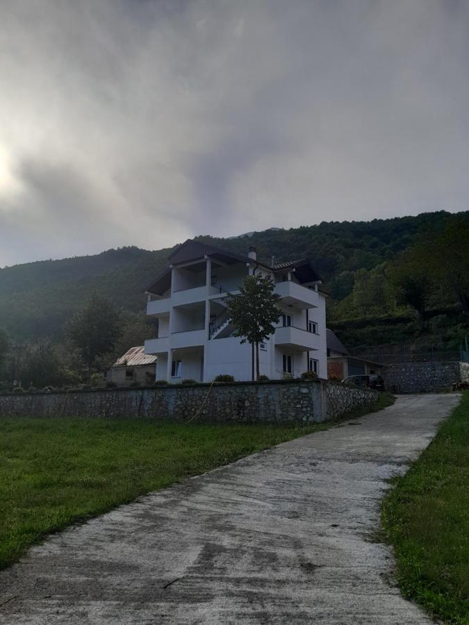 Guest House Florini 2023 Fierze Exterior photo
