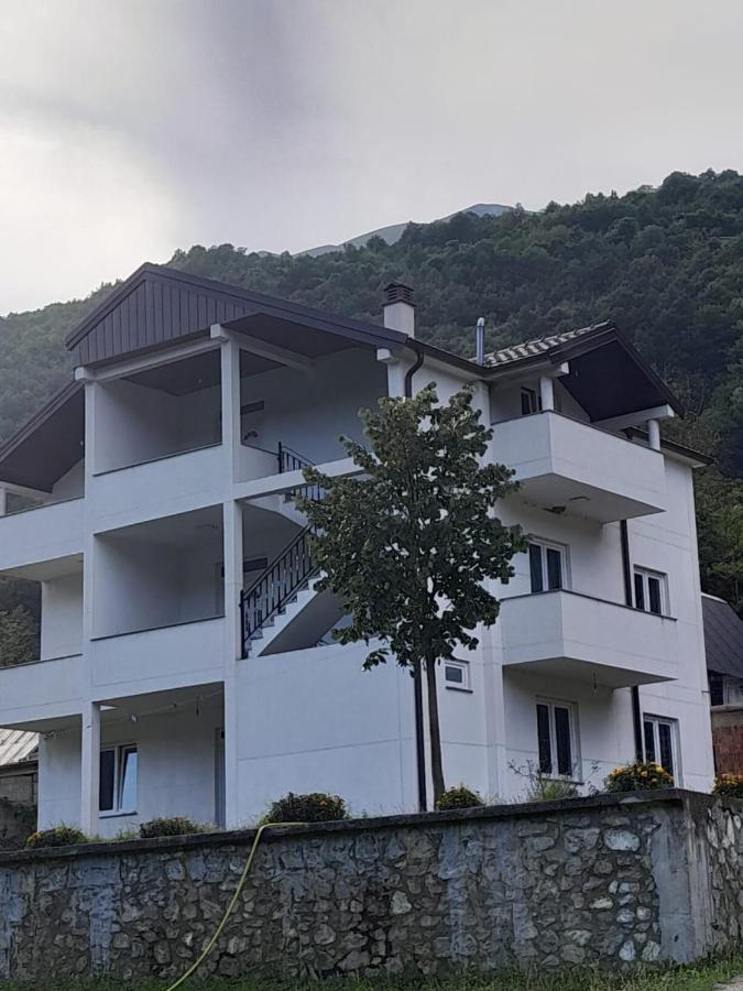 Guest House Florini 2023 Fierze Exterior photo